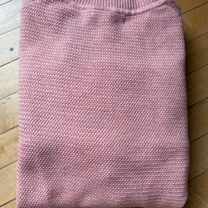 Banana Republic Supima Cotton Salmon Sweater - S